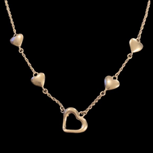 Elegant Designer BGE Sterling Silver Open Hearts Chain Necklace - Picture 6 of 9